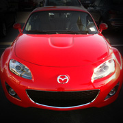 Mazda MX5 Miata Front Review Thumbnail